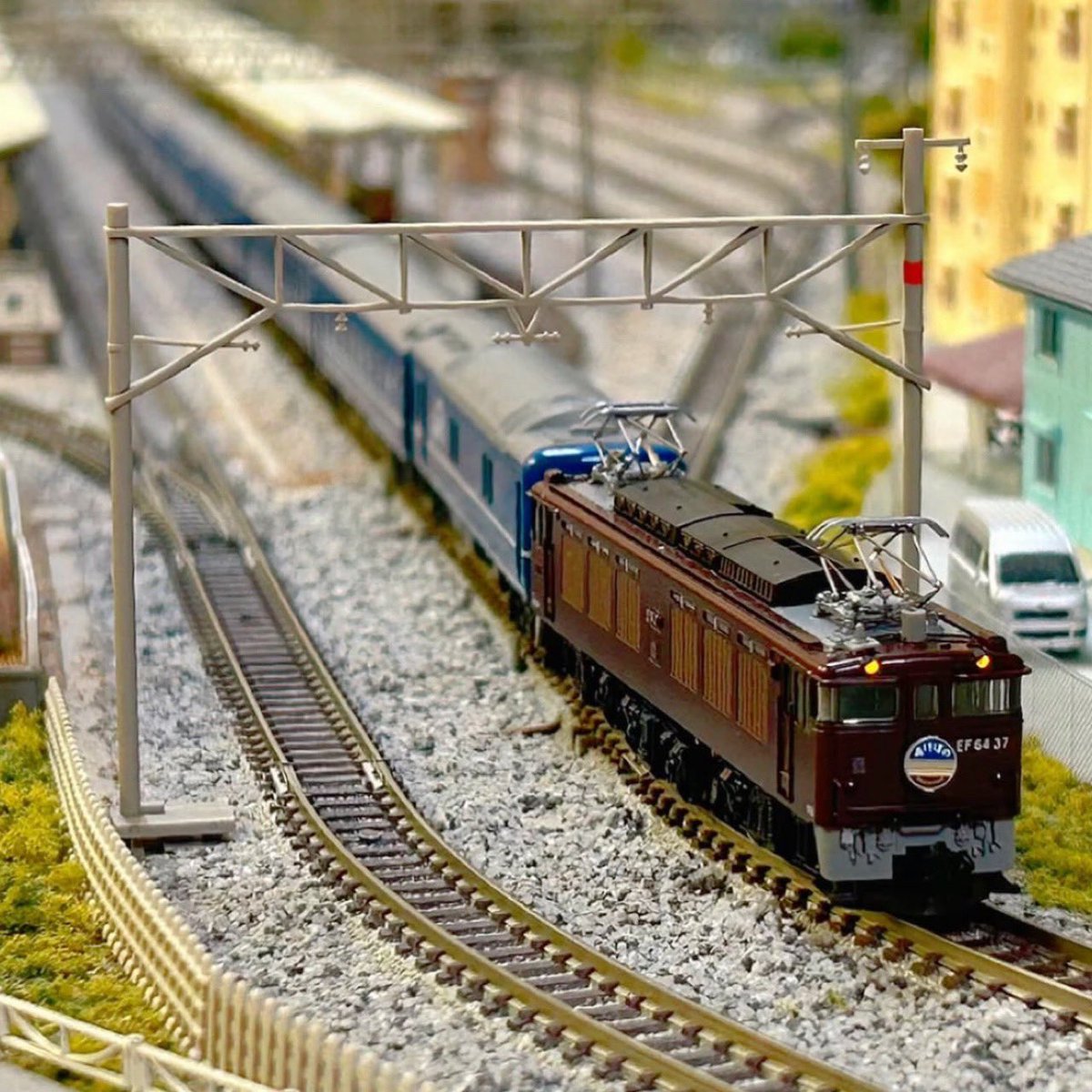 6月4日 EF64の日 #鉄道模型 #Nゲージ #EF64の日