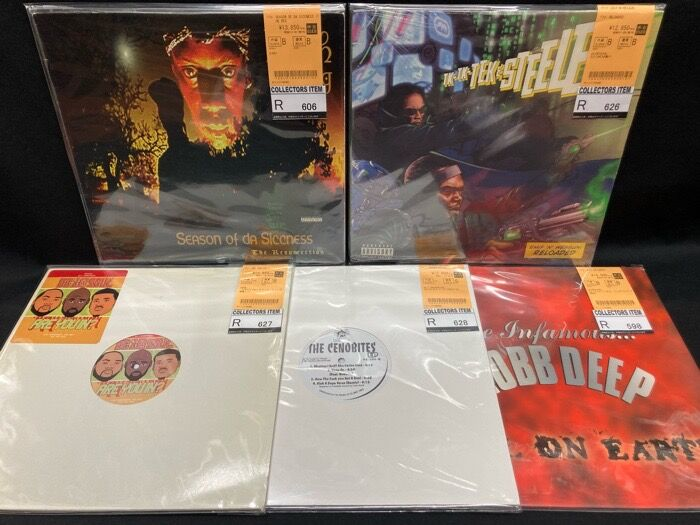 diskunion_SCMS's tweet photo. 6/4(木) HIP HOP USED LP 新入荷情報

MONSTER ISLAND CZARS の「ESCAPE FROM MONSTA ISLAND」を筆頭に、BROTHA LYNCH HUNG や　　CENOBITES、DE LA SOUL、MASTER P、そしてWU-TANG関連など、HIP HOP LP/EPの名盤・良盤を約100枚、一挙入荷いたしました！

詳細はこちら
https://t.co/tLT8Xj8noB https://t.co/dSWqo99lwK