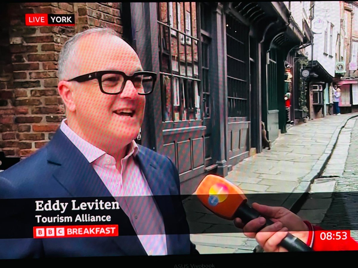 tourismsvoice's tweet photo. We were talking tourism this morning on @BBCBreakfast with @bbcdanw 
Recommending the amazing offerings across every part of the UK for domestic holidays and days out. https://t.co/YvDs1rMuW6