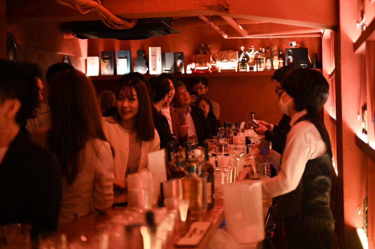 whisktail's tweet photo. 東京ハイボールナイトin東京バーボンクラブ🥃

無事に晴れて開催できて良かったなう☀️

女性のハイボール支持率も年々上がってる印象😄 https://t.co/oPXu8Tudo5