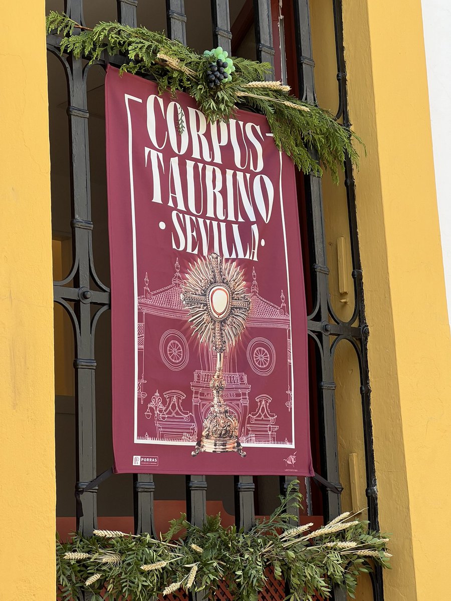 ElVolapie__'s tweet photo. ¡CÓMO ESTÁ SEVILLA! https://t.co/2SoWN6JkIc
