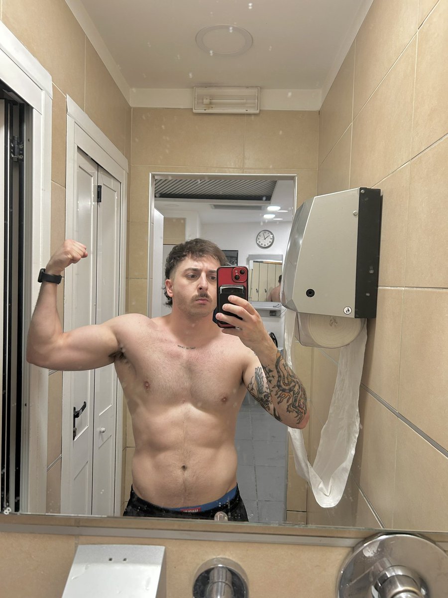 itsrick22's tweet photo. @Jonkfitness https://t.co/YLzZsZNBQp
