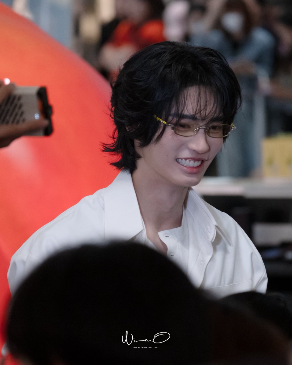WinmetawinO's tweet photo. ยิ้มแงววว

WIN VEGGIE POPUP ICONSIAM 

#WinxGentleMonsterICONSIAM
#GENTLEMONSTER 
#GENTLEMONSTER_VEGGIECOLLECTION 
#GENTLEMONSTER2026
#winmetawin https://t.co/psyP4YAhwr
