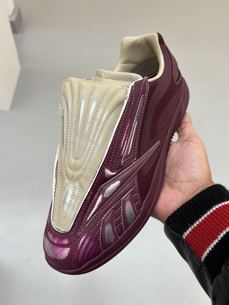 Simon04440's tweet photo. Reebok Hammer pro LTD https://t.co/L0CIC3hSLS