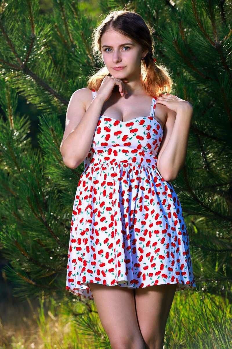Starshub53's tweet photo. Top 6 Most Beautiful Russian Adult Actresses 
Part-2 [Thread🧵 🧵]

1. Dakota Pink 🇷🇺 https://t.co/J2WTRwF4mE
