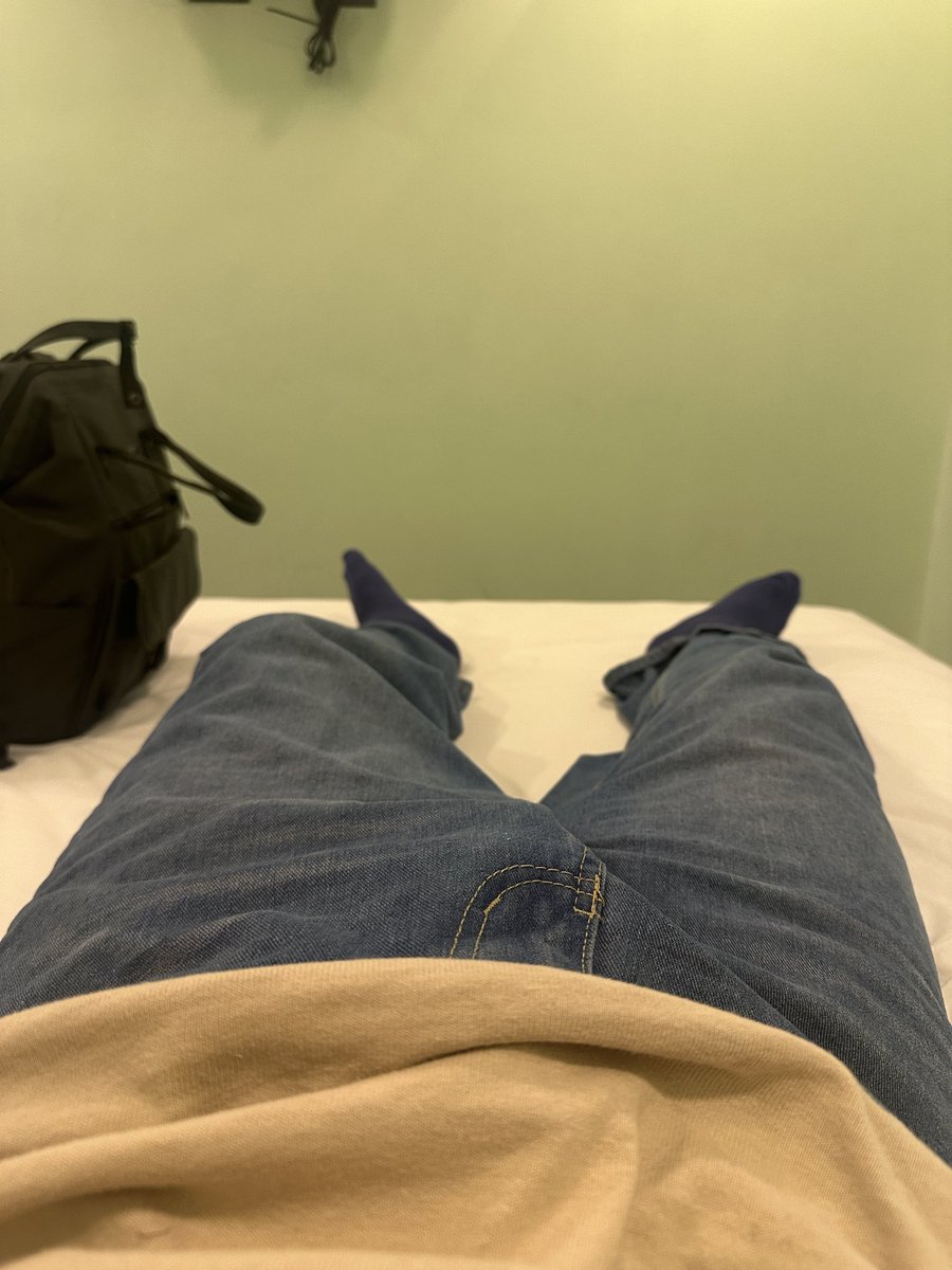 6narra9's tweet photo. 📍Ilocos Sur
LF kasama sa room /jk https://t.co/hB18Um21hr