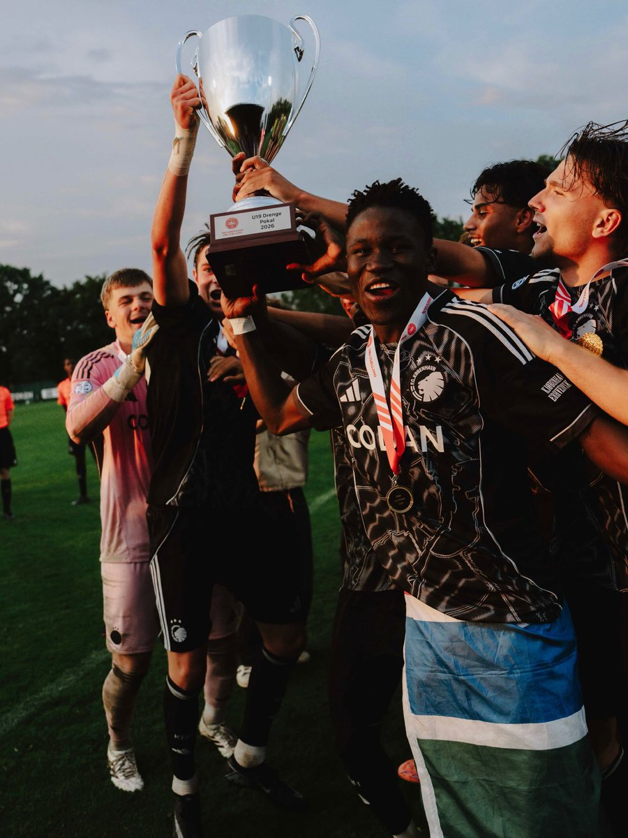 modousticPR's tweet photo. 🏆🏆

Congratulations to #ModousticSportsPR duo Mustapha Nyassi and Sheikh Jaw who have secured the double in Denmark with FC Copenhagen U19 who secured a 4-1 win over AB U19 in the Danish Youth Cup.

It’s the second title for Mustapha and Sheikh after they won the league also. https://t.co/brQvJITqtG