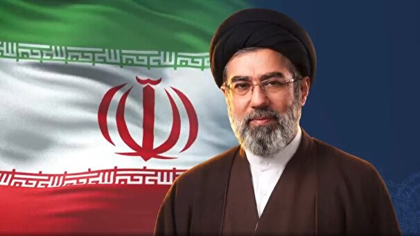 Saeid_M_313's tweet photo. امام خامنه‌ای خطاب به مسئولان:
هرگونه اقدامی که موجب بدبینی و سرخوردگی آحاد مردم شود نوعی کمک به دشمن محسوب می‌گردد.

دیگه ازین واضح تر نمیشد به سازشگران با آمریکا تشر زد
البته تجربه دوران رهبر شهید نشون داد این جماعت باسن لیس آمریکا به حرف رهبری عمل نخواهند کرد https://t.co/19aL0JLpNK