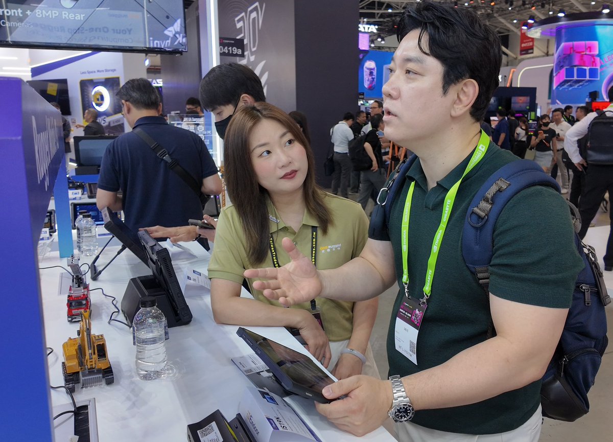 theonerugged's tweet photo. Day 3 at #COMPUTEX2026 and the energy at Booth M0419a is at an all-time high! 🚀 The turnout has been incredible—thanks to everyone who stopped by for a demo.
📍 TaiNEx 1, Booth M0419a
📅 Open until June 5th
#ONERugged #RuggedComputing #TaipeiTech #AI https://t.co/mj0n2qFrdk