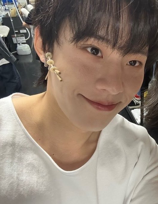 0nyangi2's tweet photo. 철엘 인증샷 뜰때마다 
너무 착순뽀둥이라 마음이 힘들음…. \( ♡-♡ )/ https://t.co/HkFTikq3xN