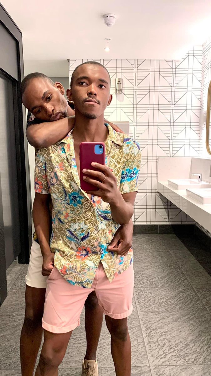 AdvanceSimango's tweet photo. Happy pride month. 
#pridemonth #mundau #princeofchipinge #gaypride https://t.co/UUOqLeLZDi