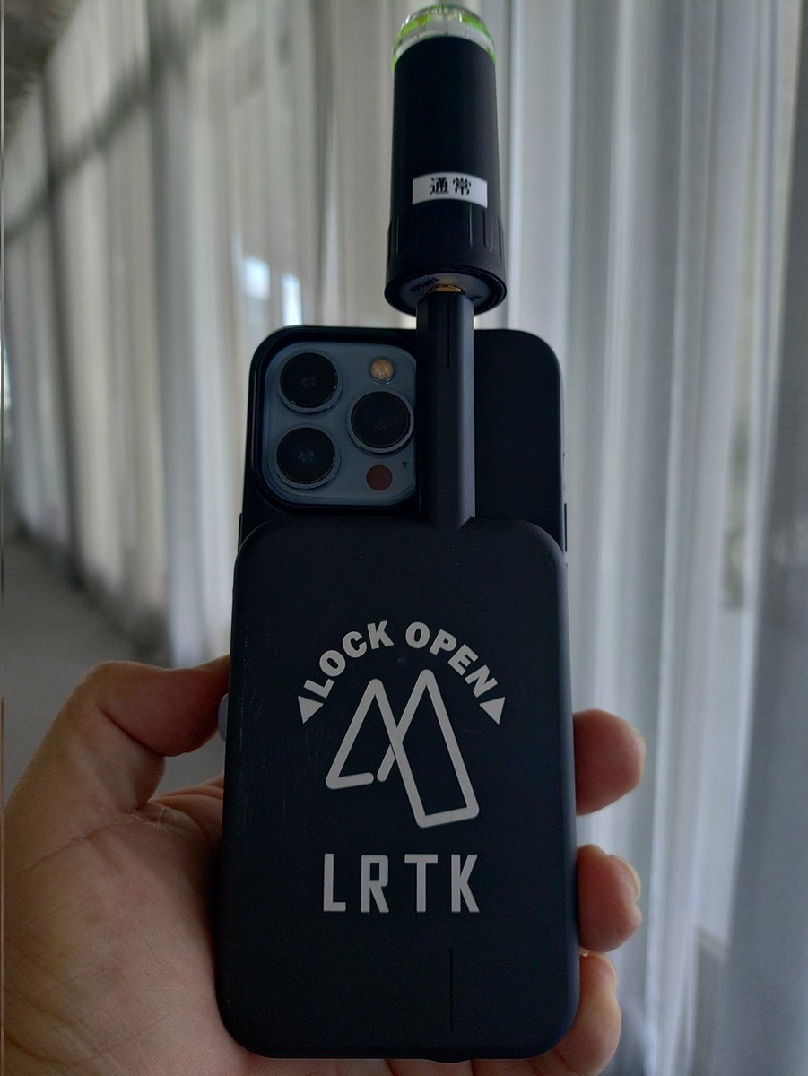 zhongtiany99761's tweet photo. 土木部会でLRTKの勉強会を開催！
多くの職員が真面目に聞き入っていました！
導入して良かった！
#加和太建設 #DX #LRTK #点群 https://t.co/2YZPz9dhP7