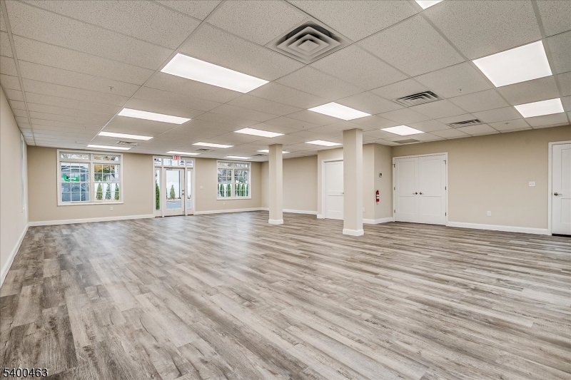 LacerdaTeam's tweet photo. 1400 Hamilton Blvd Unit, South Plainfield Boro, NJ, 07080
0 bed | 1200 Sq. Ft.
Active | 1600
https://t.co/OtLxTYdfb3
Be among the first tenants of this newly constructed professional building. First floor office suite Unit #3 is available, offering approximately 1,200 square... https://t.co/coNcHtgMhu