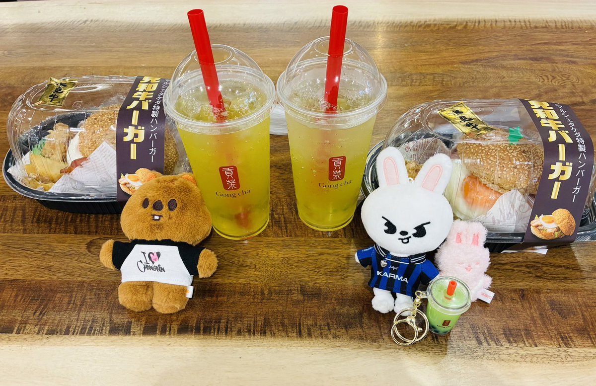 a_miyapp's tweet photo. 北陸STAYさん📣
富山ゴンチャ🐥ハッピーカード（特典）
週末だと微妙みたいだよ。
土曜は多分大丈夫かなーと思いますが日曜はそれまでの人数次第ではなくなるかもしれません‼️と店員さんに言われたよ。
土曜も確実ではないと思うので、お早めに🩷
Lお腹タプタプだよ😄
蓋して！って頼むとしてくれるよ https://t.co/LR0z9nEdhn