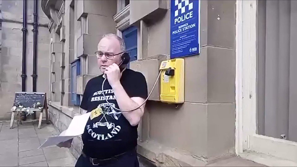 bm24601's tweet photo. @mclaughlan57 @BloodyPolitics “I would like to report an International war crime” https://t.co/4eVw5FfIr4