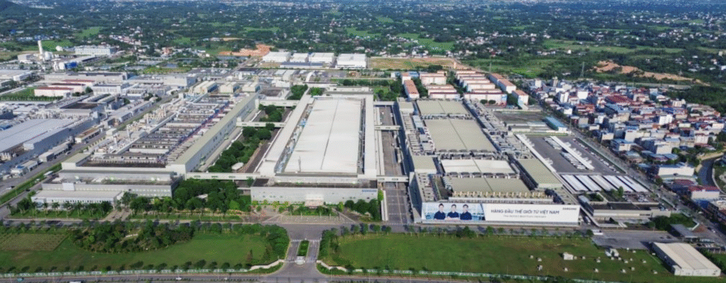 pvmagazine's tweet photo. Vietnam’s first direct power purchase agreement enters operation: Energy analyst Lam Pham tells pv magazine direct power purchase agreements will be a significant catalyst for solar deployment in Vietnam… https://t.co/8IxFhOitqh #Photovoltaics #EnergyStorage #RenewableEnergy https://t.co/i8559me88N