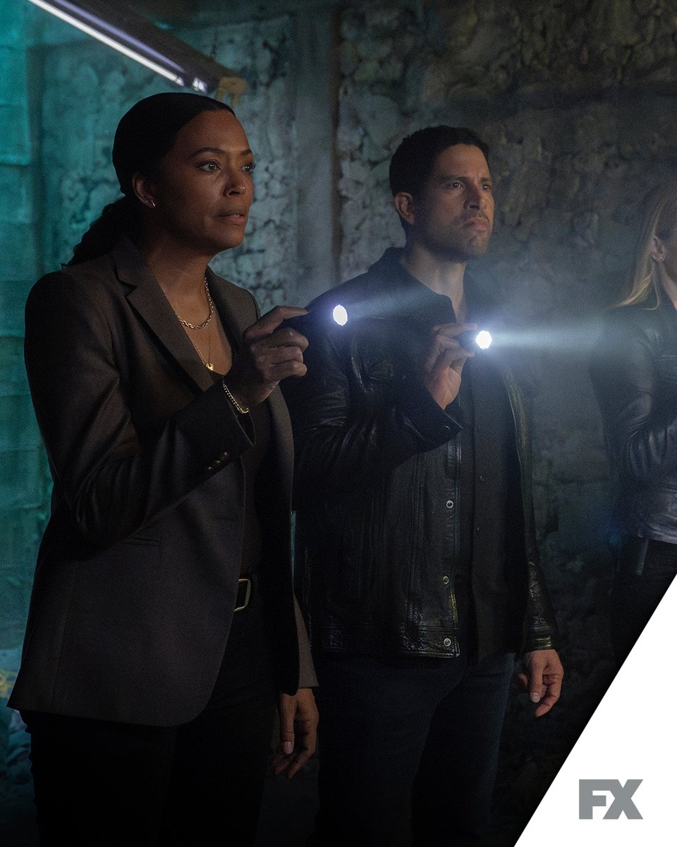 FXTV's tweet photo. Ekip gerçeği ararken, her adımda tehlikeye bir adım daha yaklaşıyor.

Joe Mantegna, Kirsten Vangsness ve A.J. Cook’un başrolünde olduğu Criminal Minds, yeni bölümleriyle her Perşembe 21.30'da #FX’te! https://t.co/VAPFAwrOf3