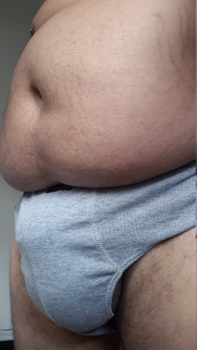gordao88888's tweet photo. Oq esta escondido debaixo da cueca?um sacao bem grande pra vc lamber e chupar😂🤤 https://t.co/eea2oob1KV