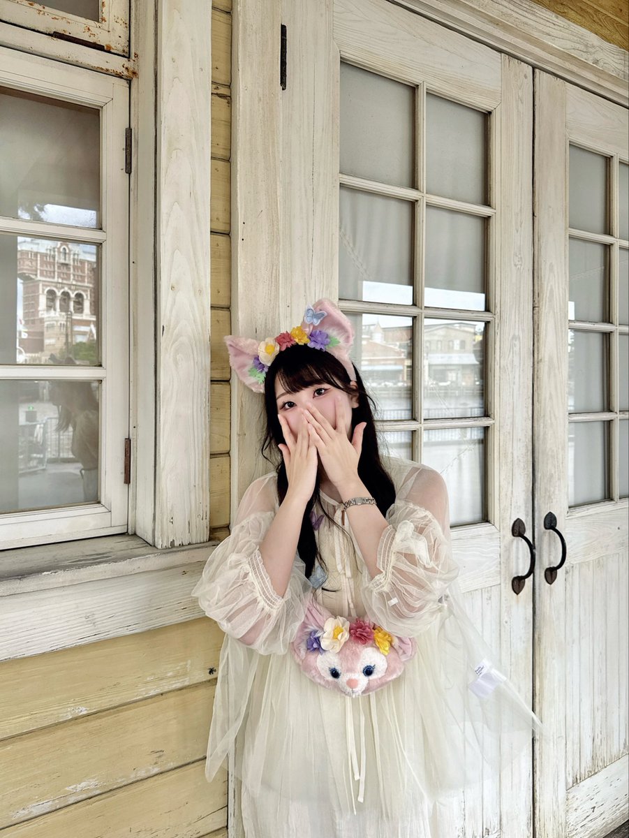 shoko_nagata's tweet photo. 昨日の台風で10年使ってたお気に入りの傘大破しちゃって、めちゃくちゃ探しまわって可愛い傘GETしたのでもう梅雨入っ���大丈夫です😗🌂

今月は僕猫イベントで会えるよ〜🐾
その日は晴れますように🐈 https://t.co/CSMhlhNDxx