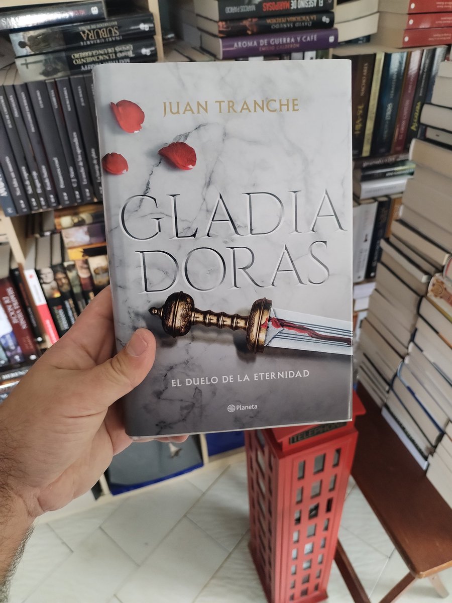 SuperLectorAlfa's tweet photo. https://t.co/kj5YQe6U8W

Vídeo-reseña:
https://t.co/QBPOMqoGbB

Hoy os hablo de "Gladiadoras" de @JuanTranche y @edit_planeta
Os la recomiendo. Estoy seguro de que os va a gustar descubrir la historia que se esconde en esta novela. https://t.co/CWVHMJAfAm