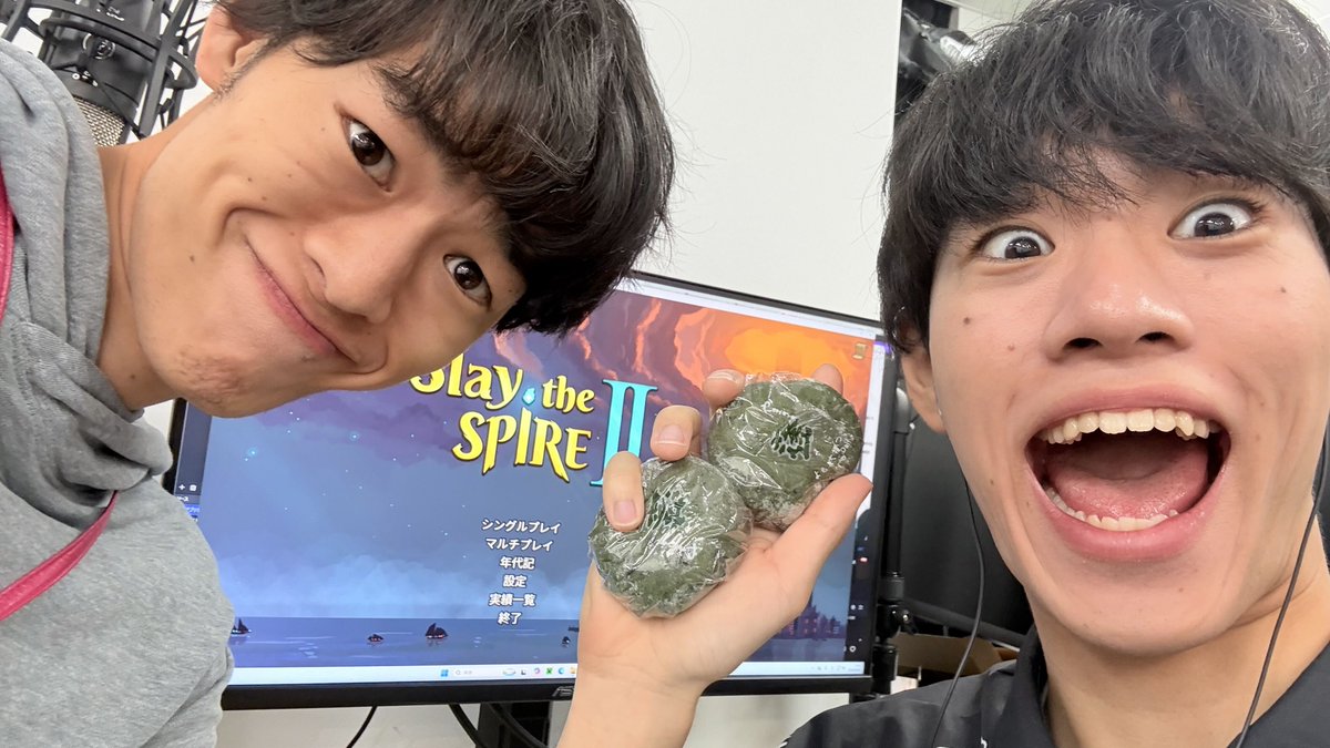 Mon_Higashi's tweet photo. スレスパ2やるよ！食料も確保🐸 https://t.co/7cy1IyU0JI