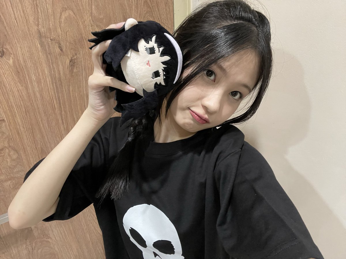 M_MikaelaJKT48's tweet photo. #Mikamis 🖤🖤 https://t.co/rz8yi4ZHXc