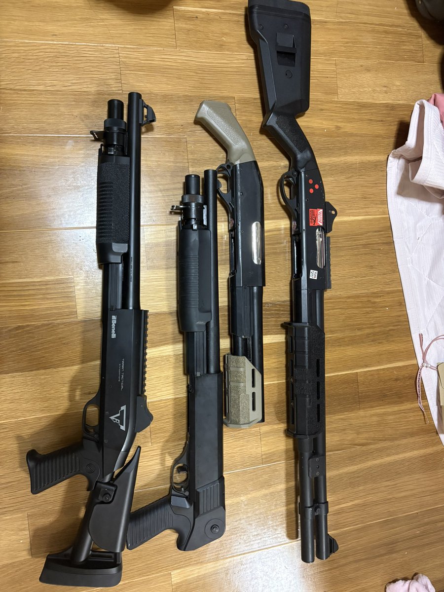shotgun_a0's tweet photo. サバゲー辞めるので
もう戻ってこないという強い意志により
フリップさんの所のフルボディを手放すことにした。

フリップさんのフルボディ
CYMAメタル某工房産(サイト変更済)
宮川ゴム入りのM3
CYMA(短く切られたのでジャンク)

で6万辺りで考えてます。

Dye i4は値段要相談で🙏
 #ミリタリー物販 https://t.co/2mWPZgqlO7