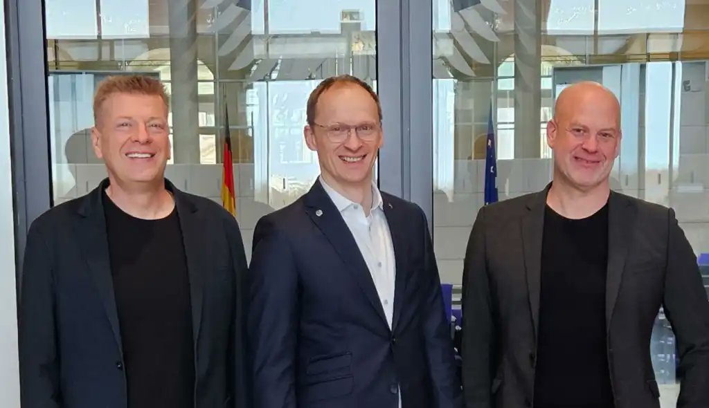 ComputerworldES tweet picture