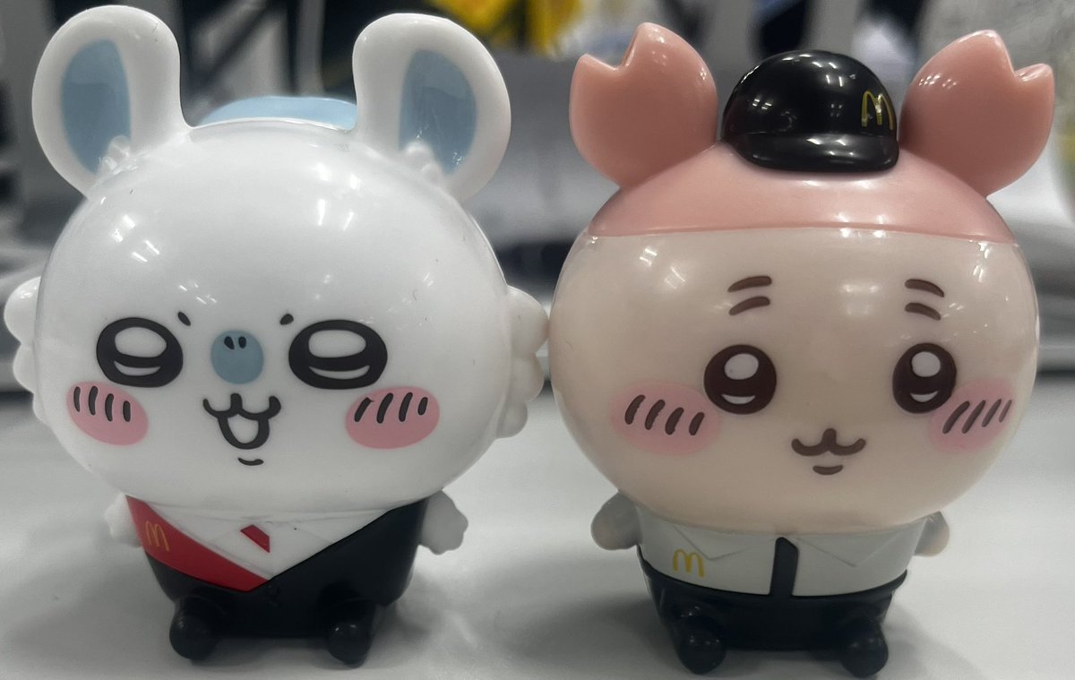 nya__forger's tweet photo. マクドナルド ちいかわ ハッピーセット 交換

譲 モモンガ 古本屋
求 ウサギ シーサー

コンプ目的のため2点まとめて交換希望です！モモンガとカニちゃんばかり被っておりモモンガ×2 or 古本屋×2との交換も可能です。
大阪市内手渡しor郵送交換

条件の合う方､お声がけください🙇🏻‍♀️

 #ちいかわ交換 https://t.co/kbZsyJmBMG