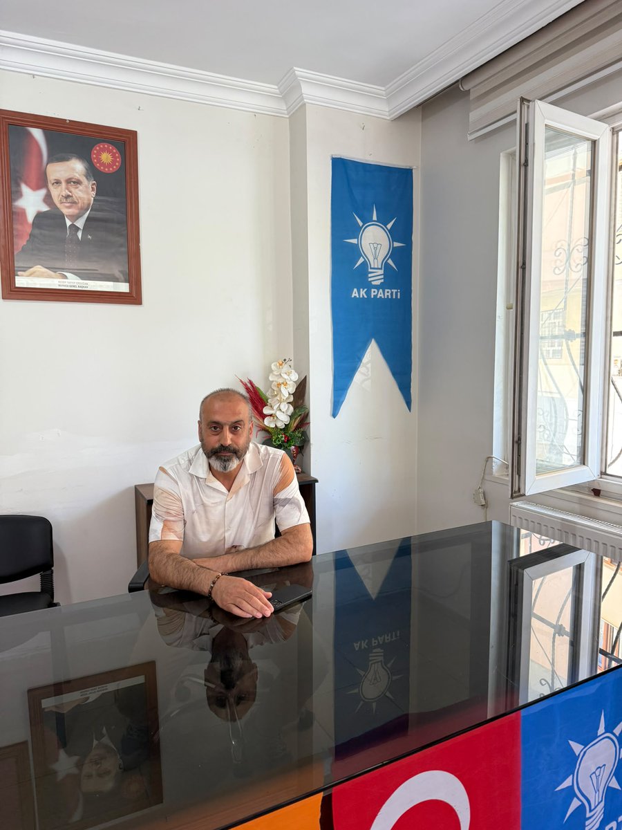 AkPartiSilvan_'s tweet photo. 📍AK Parti Silvan İlçe Başkanlığı

Bugün Parti Binamızda

İlçe Başkan Yardımcımız Sn;Ferhat  Aktan  Nöbetçidir. Çay içmeye bekleriz. https://t.co/zZRznX3FbO