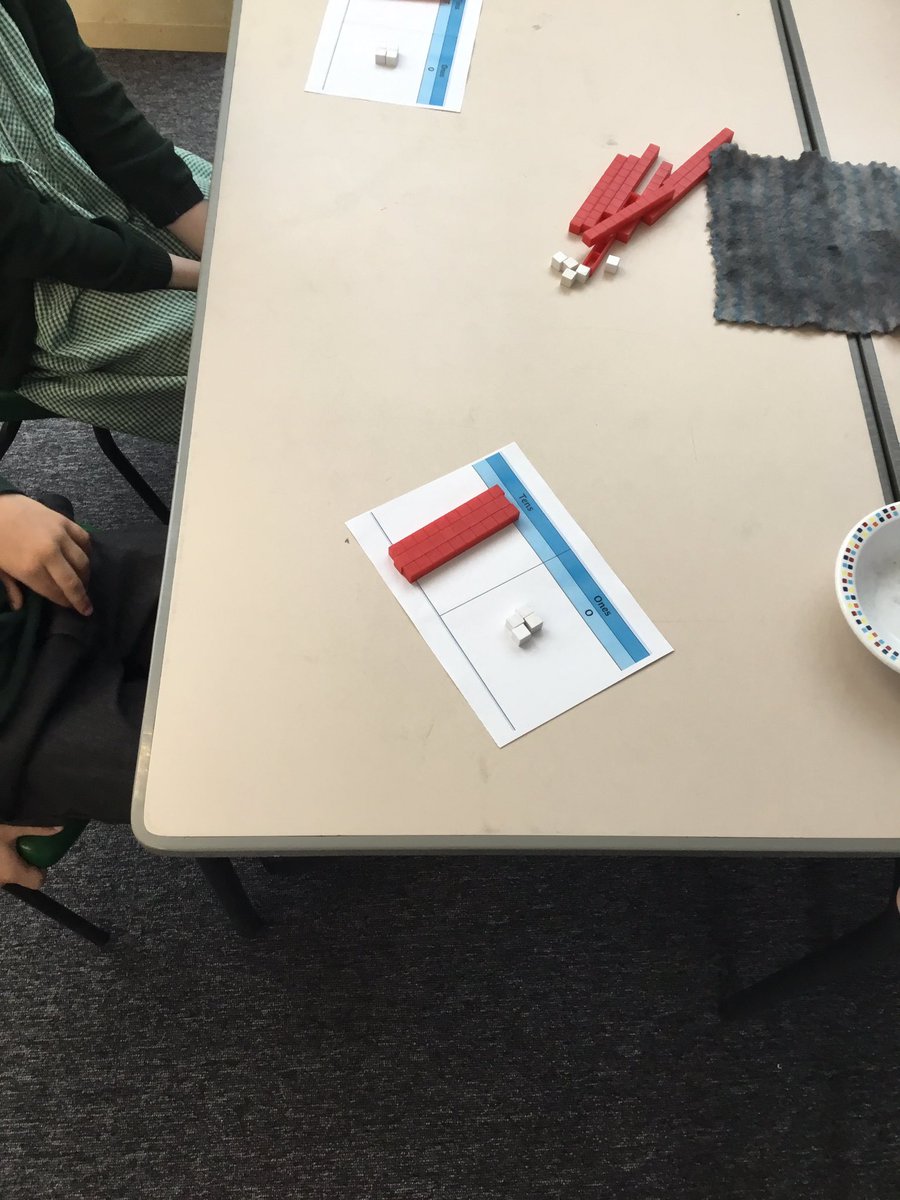 BentleyWestWS2's tweet photo. Year 1 have moved on to place value to 100. Today we have been partitioning numbers into tens and ones using the dienes. #BWMaths https://t.co/mZhAZROotq