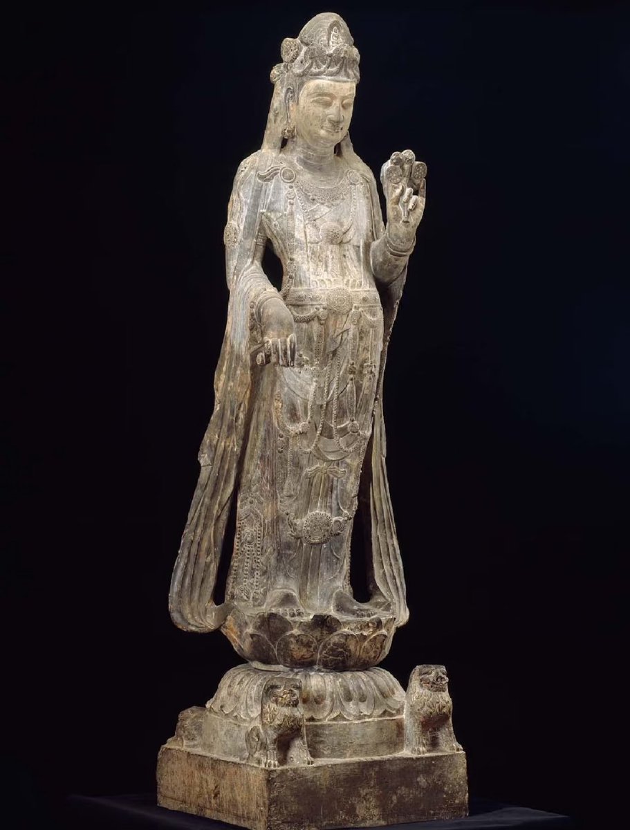 blackym25's tweet photo. Standing Stone Sculpture of Avalokiteśvara，Northern Zhou–Sui Dynasty
Collection of Museum of Fine Arts, Boston, USA
北周—隋代石雕观音菩萨立像（美国波士顿美术馆藏） https://t.co/BaYXAkvD74