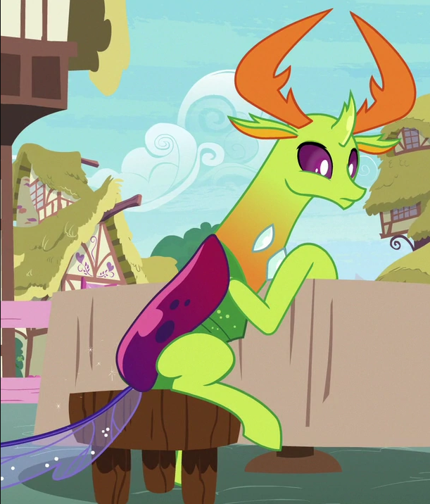 TobbyMLP's tweet photo. this thorax dude has a long ass neck for no reason https://t.co/ts0OnGuX4q