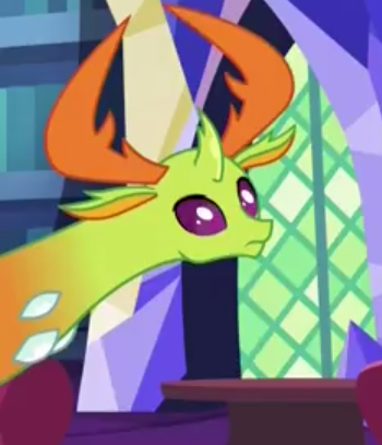 TobbyMLP's tweet photo. this thorax dude has a long ass neck for no reason https://t.co/ts0OnGuX4q