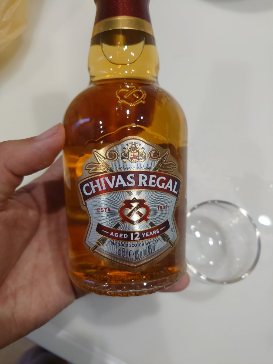 低価格帯スコッチウイスキーは飲み尽くした！と言ってたが、シーバス