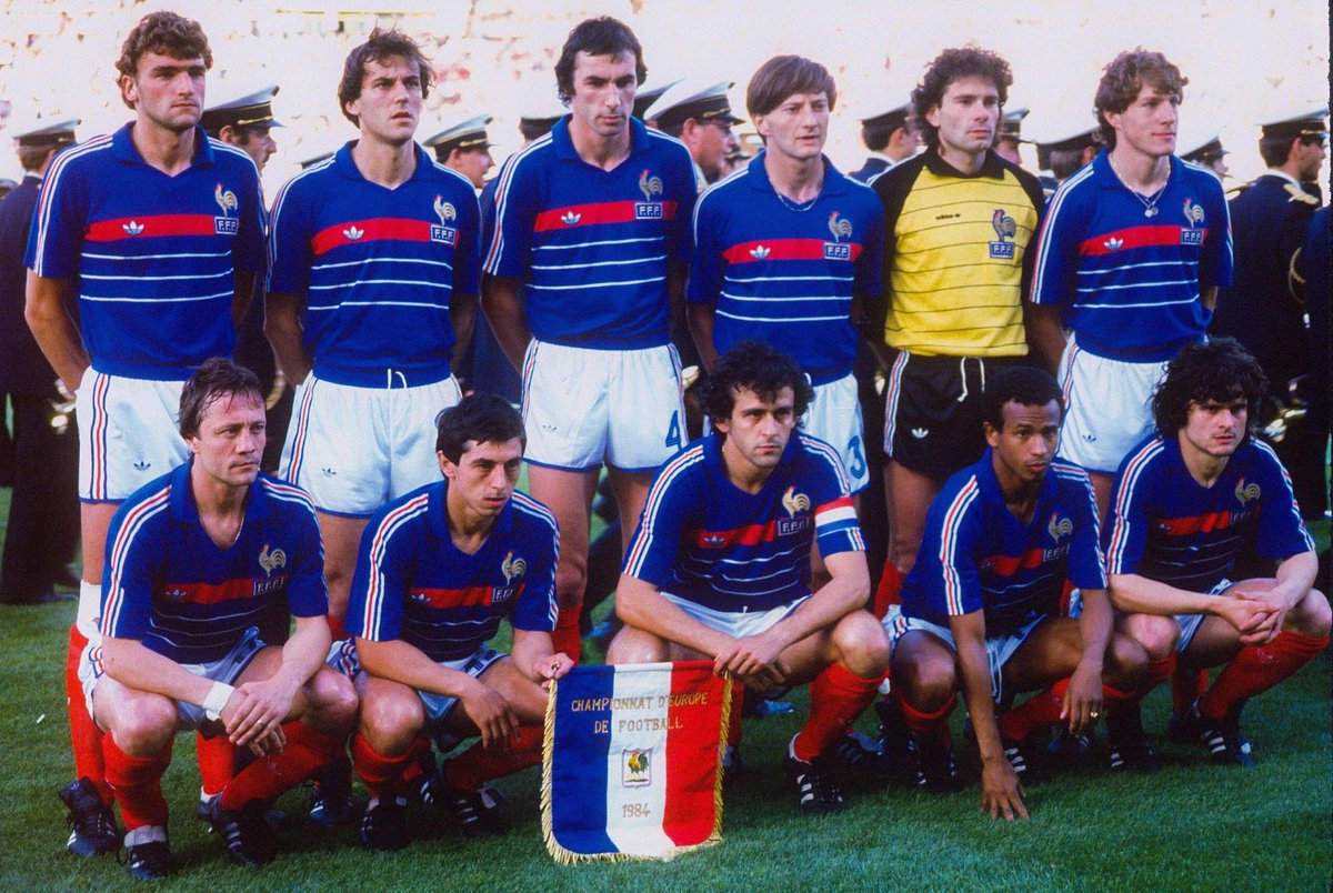 Markxulonis's tweet photo. @RadioGenoa L'équipe nationale de football, championne de l'Euro 1984 https://t.co/tFuNrNyPQe