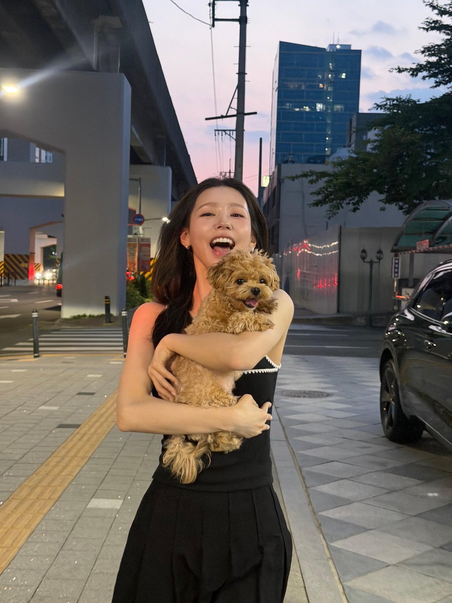 queenatale's tweet photo. ㅤㅤㅤㅤ

milooo

ㅤㅤ https://t.co/Geom4dSzuR