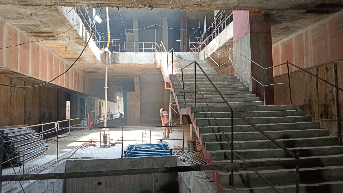 PMRCLofficial's tweet photo. 🚇The wait may test our patience, but the progress rewards our faith. 🚇✨
Progress isn't always measured by what is visible today, but by what is being built carefully for tomorrow.
Work continues steadily across key stations of the Patna Metro underground section.
At Patna University Metro Station, staircase construction is progressing steadily, while granite fixing works at the concourse level are gradually transforming the station into a welcoming and commuter-friendly space.
Meanwhile, at Patna Junction Metro Station, retrieval shaft construction is advancing as planned, marking another important milestone in the development of the underground network.
The journey continues, and the future is taking shape beneath our feet. 🚉 @UDHDBIHAR

#PatnaMetro #ProgressWithPurpose #BuildingTomorrow #MetroInMaking #PatienceAndProgress
#pmrcl #EveryStepCounts #MetroProgress