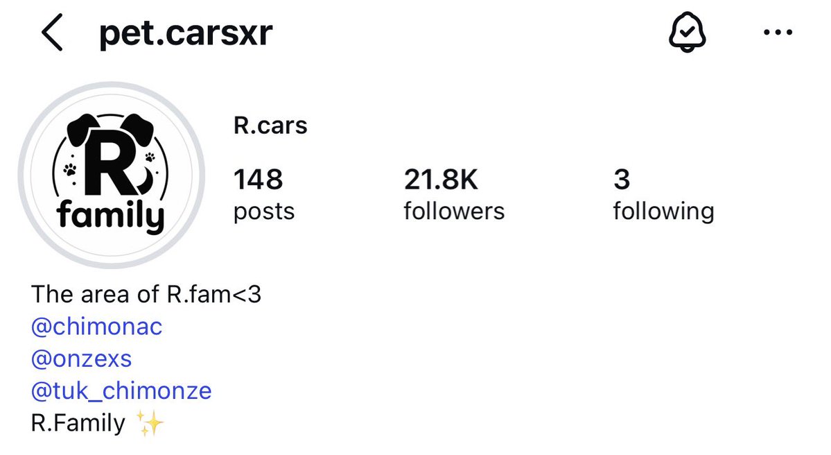MY_Chimon's tweet photo. Let’s follow Chimon’s family pet account (@/pet.carsxr) on all platforms 💛

Instagram: https://t.co/SJ0X4APjUT

Tiktok: https://t.co/i9XS0ZQ7NK

Facebook: https://t.co/UX0Cb2qkJa

#ruangwiwatfamily 
#ChimonWachirawit 
#ชิม่อนไงจะใครหล่ะ https://t.co/7Ilz7X81rp