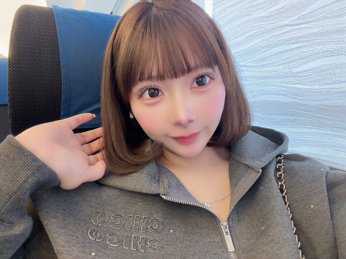 金ももち🍑 (@pachi_momochi) / Posts and Replies / X