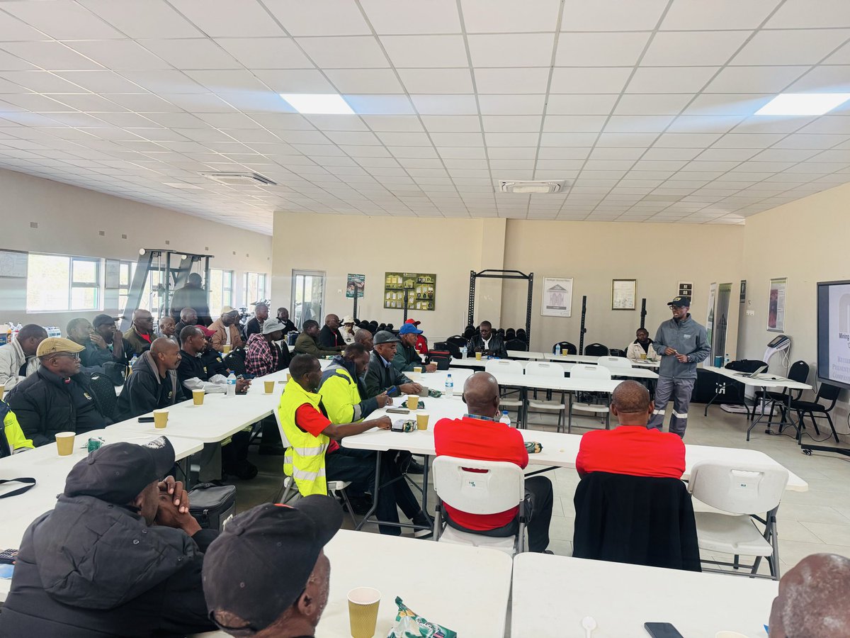 Official_MIPF's tweet photo. Yesterday, the Fund conducted Retirement Counselling sessions at Mimosa Mine, equipping members with valuable knowledge and guidance to help them plan for a secure, comfortable, and stress-free retirement.

#MIPFCaresForYourFuture #RetirementCounselling #MimosaMine https://t.co/fjTKHgvyux