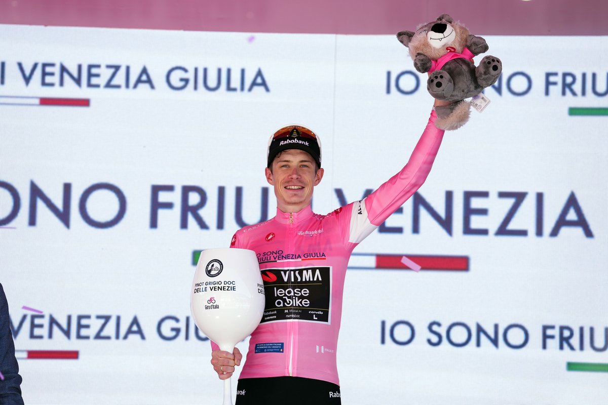 Giro d'Italia tweet media