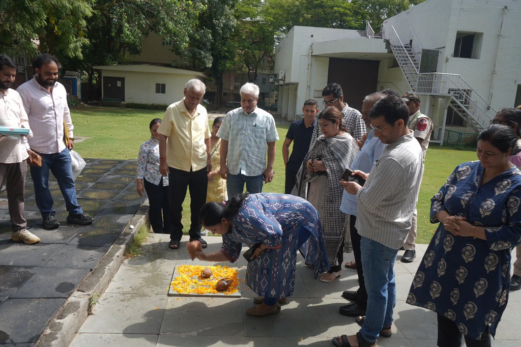 Kailash Gahlot tweet media