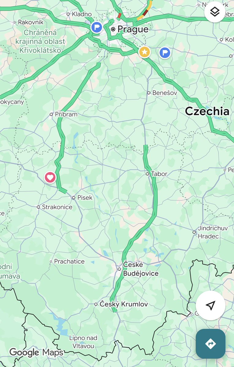 RomanStanek's tweet photo. To se může stát každému. Parta stavějící od jihu se prostě nepotkala s partou od severu. https://t.co/4Sx9agMiqN