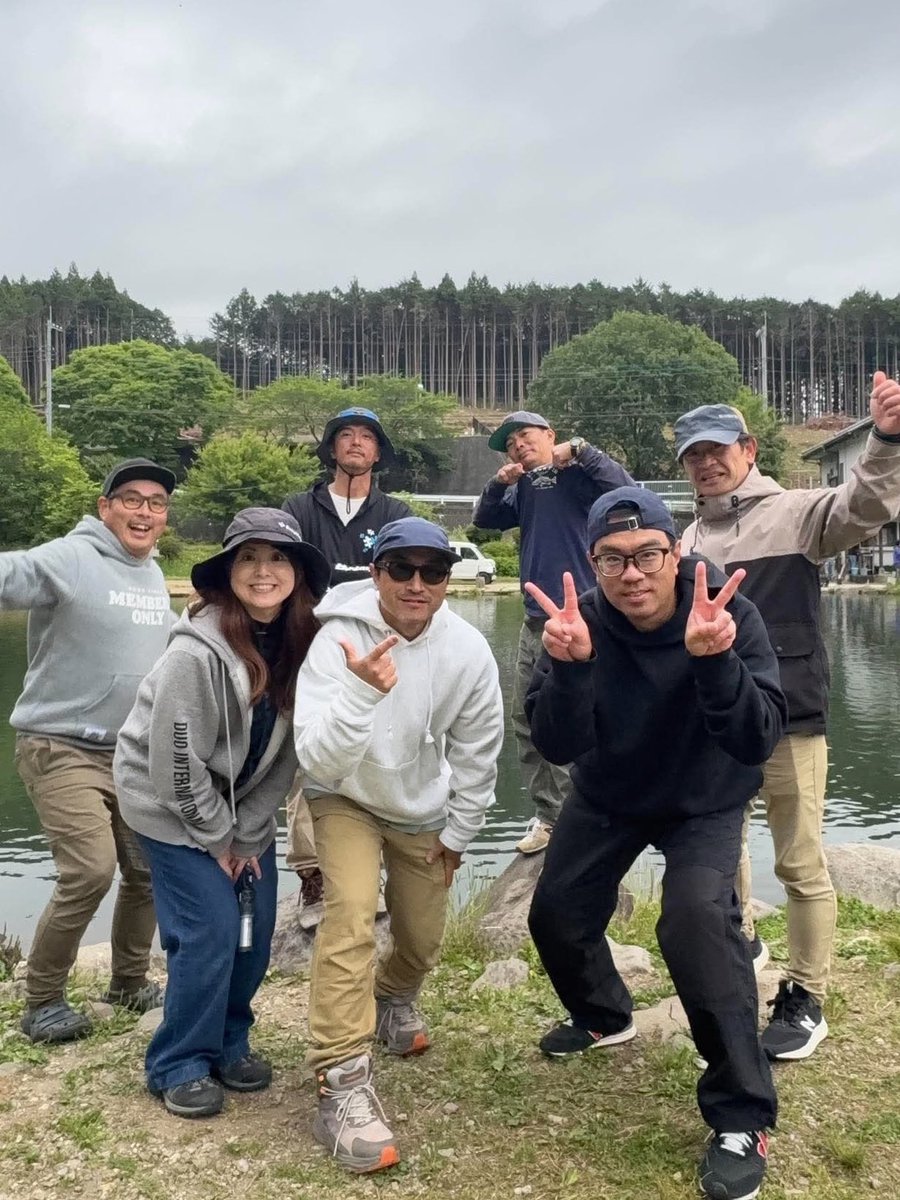 2323Dai's tweet photo. 砂コロエリア部5月例会&シーズン納会❗️
栃木県矢板市の308clubさんへ🏞️
部員の皆さま、今期お疲れさまでしたー♨️
また来シーズンも楽しみましょう‼️
#管釣り
#エリアトラウト
#308club
#砂コロエリアトラウト部
#5月例会 https://t.co/zi8yxt510M