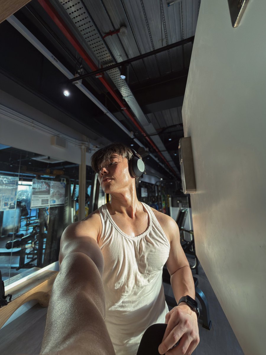 Brandon Chai tweet media