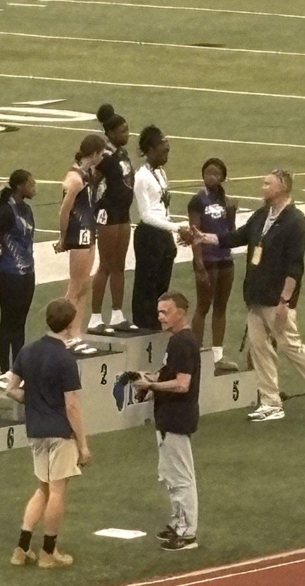 SHJHAthletics's tweet photo. Congratulations to Spartan DaShayla Haynes on taking 3rd place in the 100M at the 2026 IESA 4A State Finals! GO SPARTANS! #Cx3 https://t.co/S1tk2j6jFx