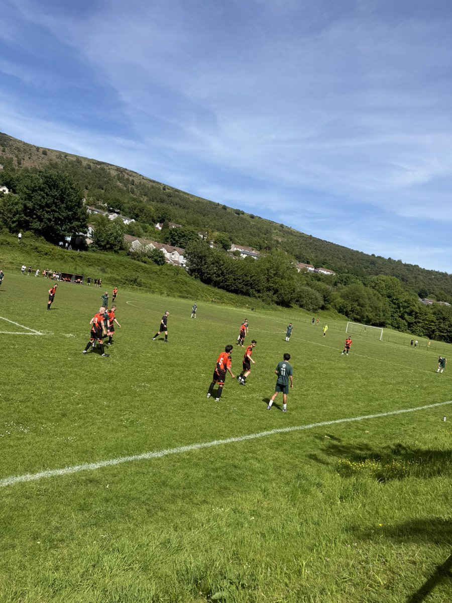 ChuffChuff65's tweet photo. Game 120. Afan Utd earned a pen after about 2 mins which was scuffed in. Not long after they doubled their lead with a fantastic low finish. Aber Valley clawed a goal back with 10 left but Afan sealed it with a 3rd in stoppage time at a corner @aber_valley_fc 1-3 @AfanUnited_FC https://t.co/1B1ije45qw