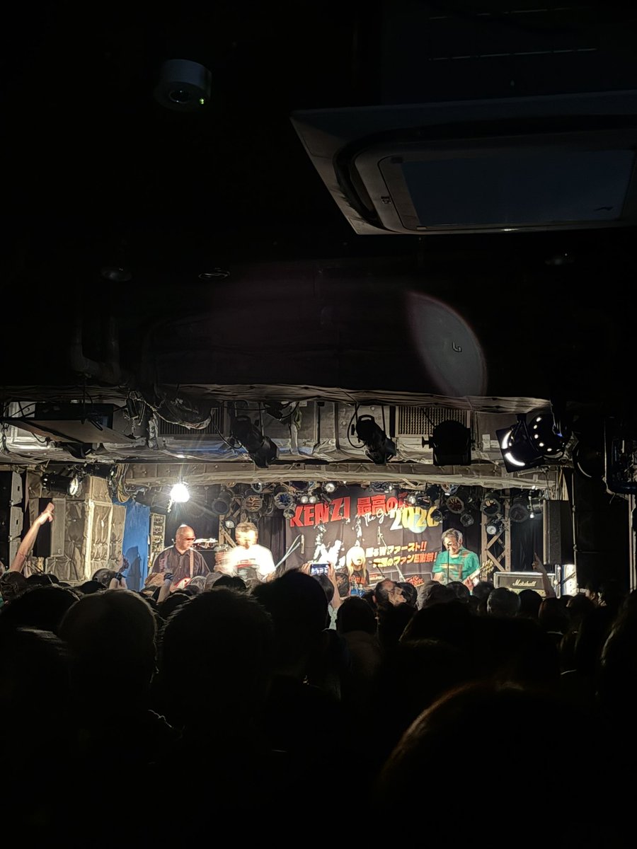 mayuminatori's tweet photo. マジで最高だった‼︎!😭✨✨
汗かくほど踊った🙌
crazy summerで踊り狂った 笑

KENZIサイコー
メンバーもサイコー
集まったファンもサイコー
お願いだから「また会おうぜ」って言って🥺🙏

#KENZI最高の夜 https://t.co/3Rz7LfG3Fp
