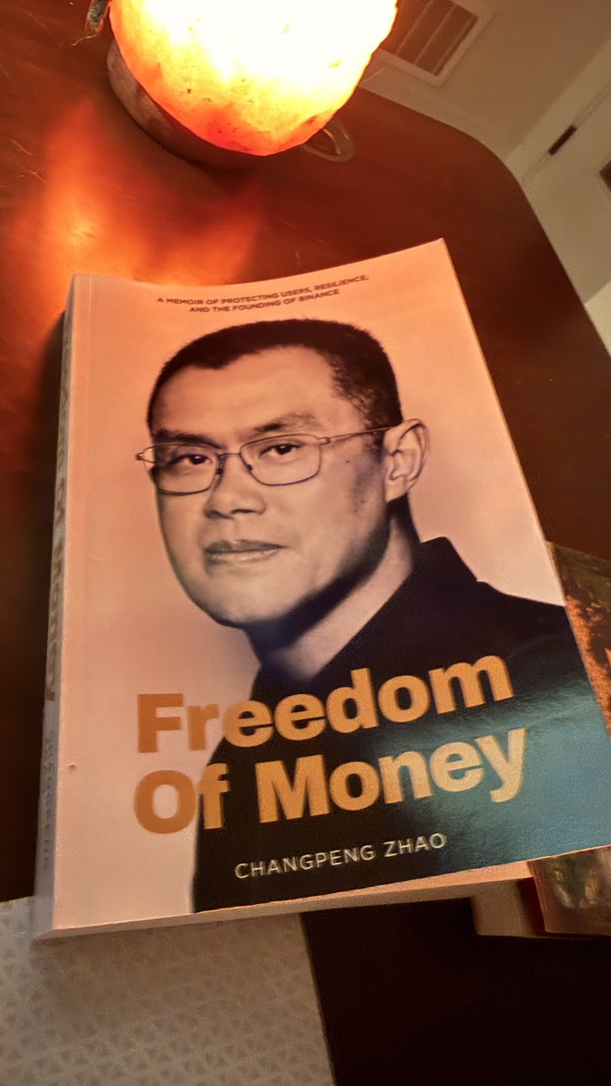 vasidom's tweet photo. Look what I’ve got!! Thanks @cz_binance for such great book. I'm devouring page after page. 😉🤝🙏 https://t.co/Qy2L6xjf19
